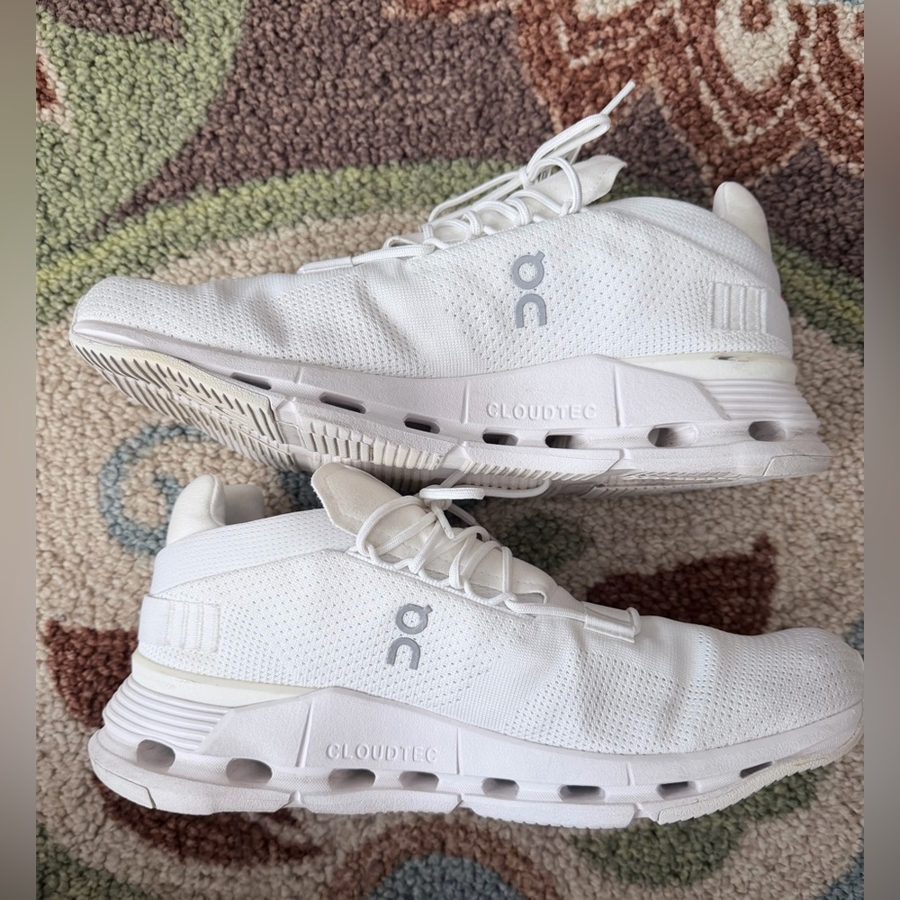 On Cloudnova 2 - image 7